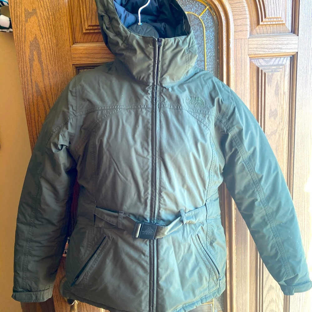 The north face women’s coat with belt